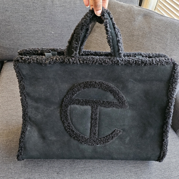 Authentic Large Telfar x UGG Bag - Picture 6 of 8
